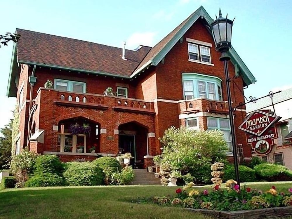 Hotel Brumder Mansion Bed and Breakfast
