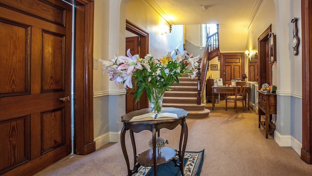 Kiltearn Guest House view 2