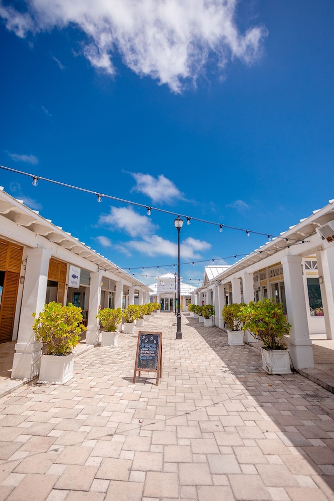 Resorts World Bimini