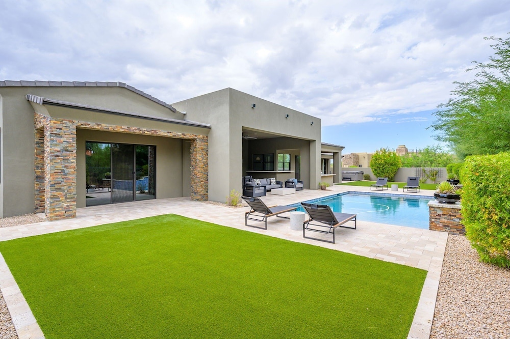 Casa Prestige 4 Bedroom Home