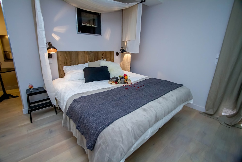 Love Loft