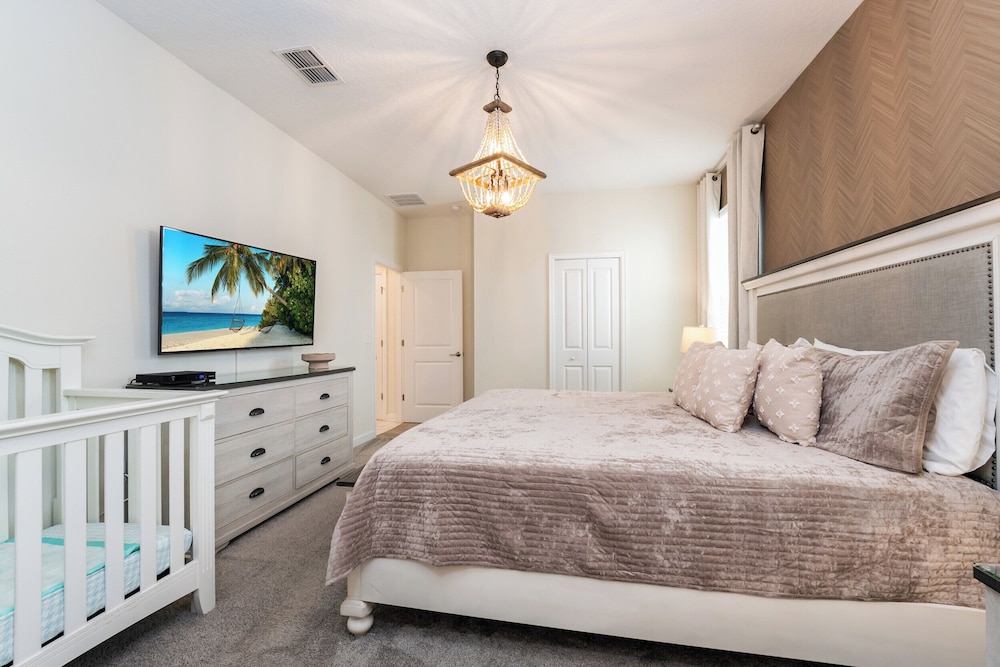 Your Dream Vacation 9BR Villa