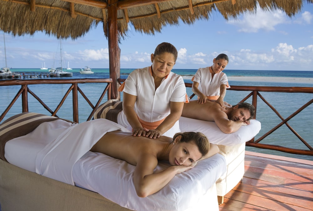 Hidden Beach Resort Au Naturel Adults Only, Catamarán, Cenote, All & More Inclusive