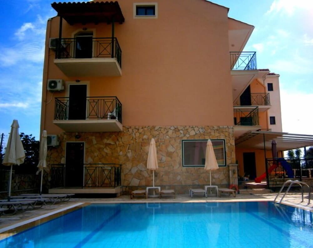 Petros Studios
