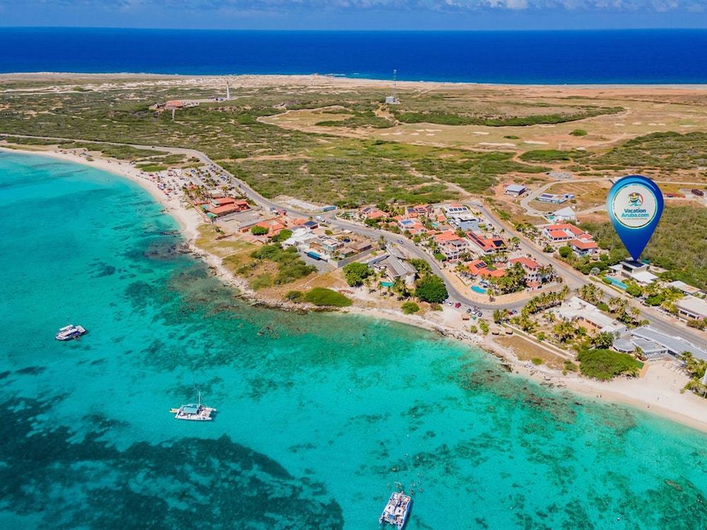 NEW Luxury 4BR Beachfront Villa w Infinity Pool