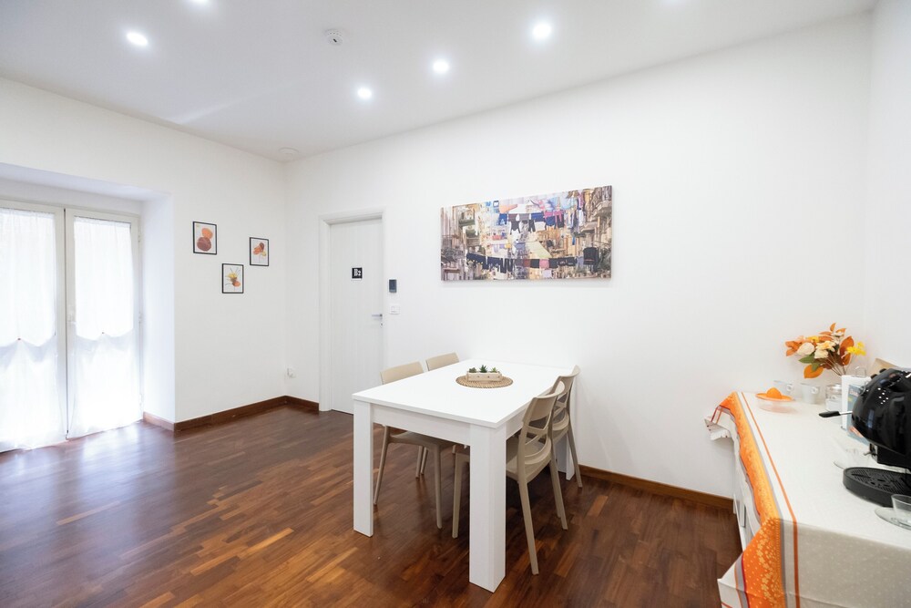 Napoli Factory Guest House