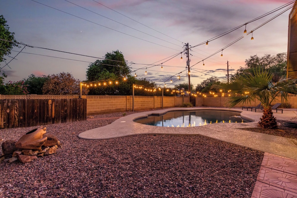Cactus House - Private Pool - 5 Mins to Old Town