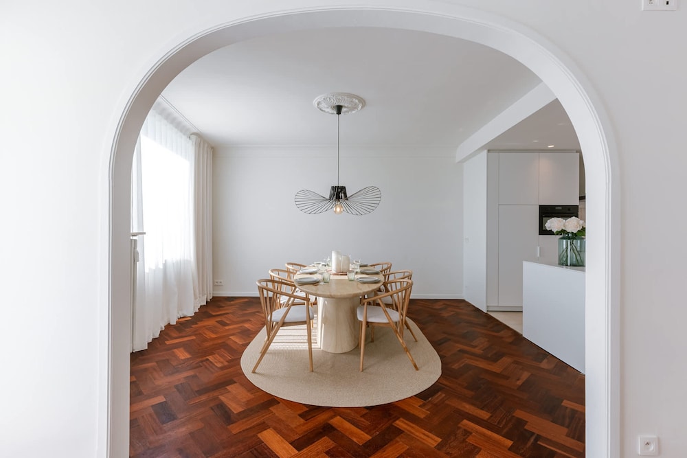 Huswell - New Penthouse With City Harbour Views