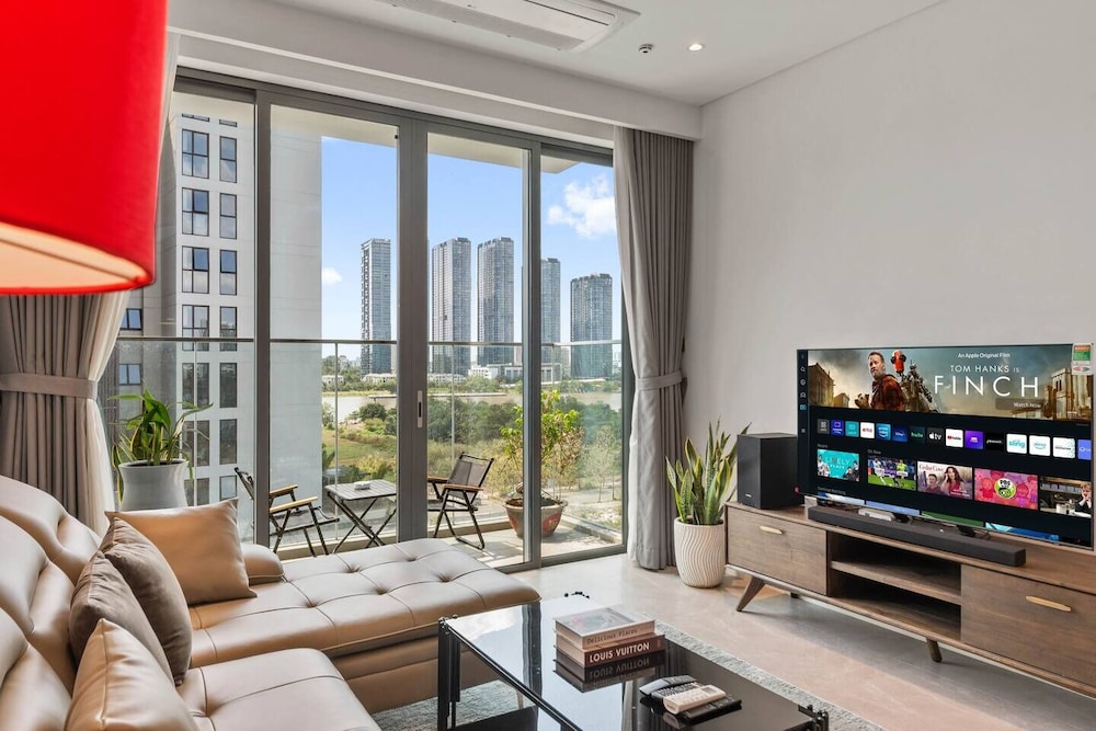 The Metropole - Horizon View Riverside