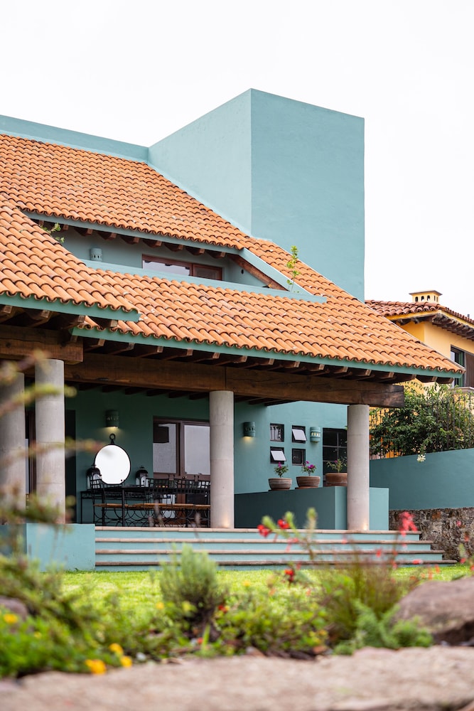 Balcones 5BR Villa | Weddings | Stunning Views view 4