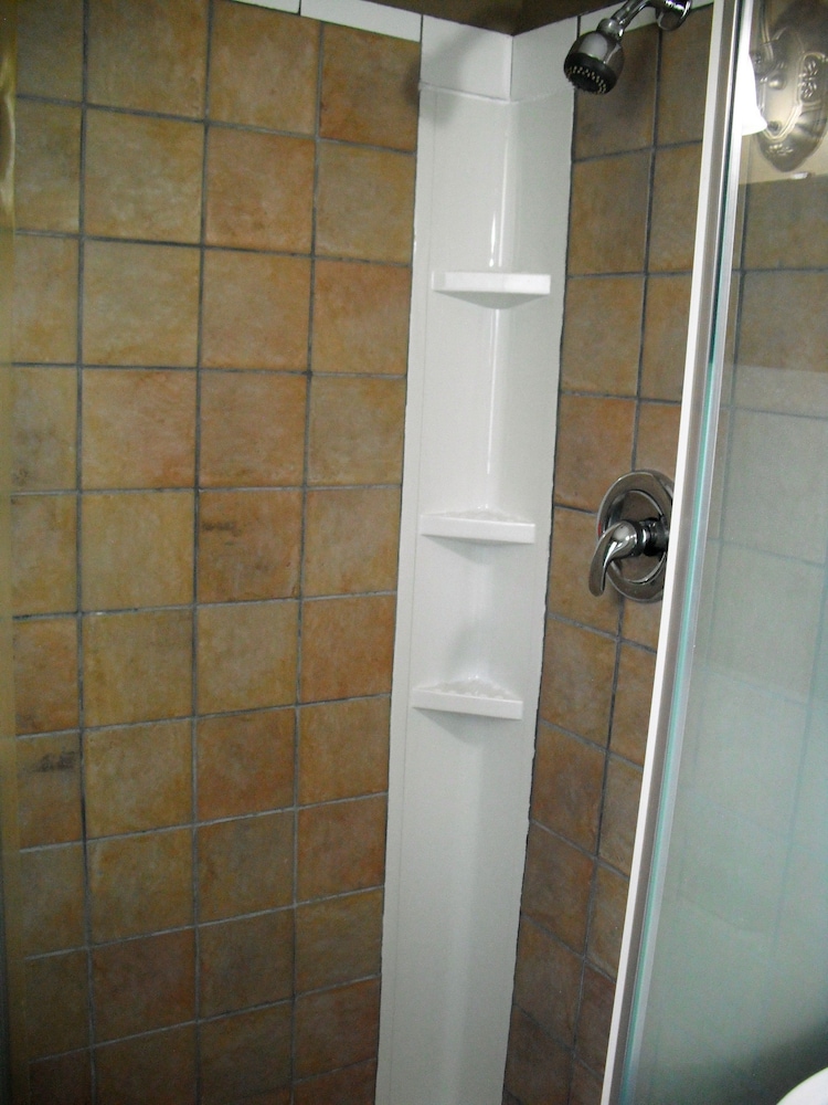 Woodstock Vacations - Eastwood Motel - Property Image 18