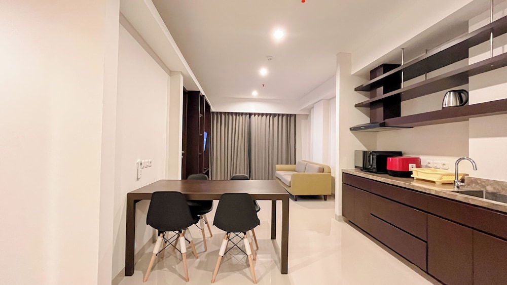 Modern And Stylish 2Br (No Kitchen) Apartment At Skales Residence Nusa Dua Bali