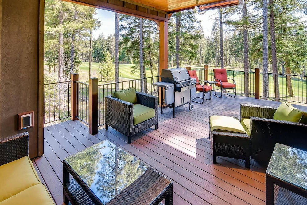 Elk Run Lodge