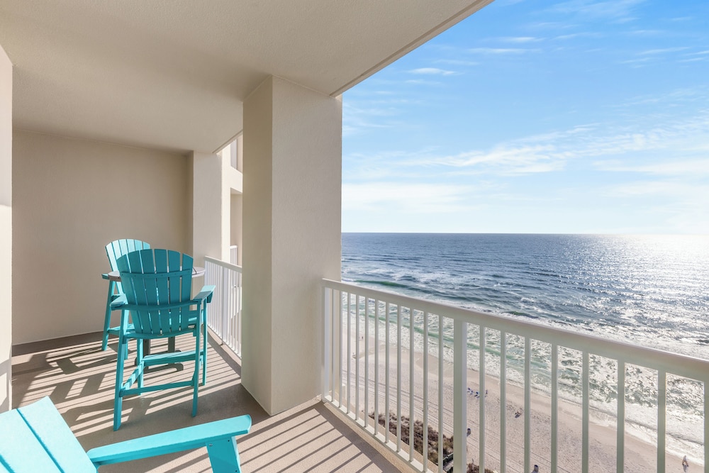 20th Floor Condo! Sleeps 8! Gulf Front Master Suite w/ Beautiful Gulf Views!