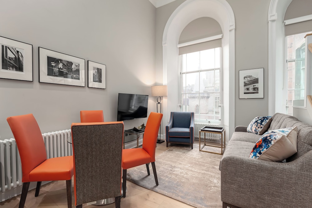 Destiny Scotland George IV Apartments