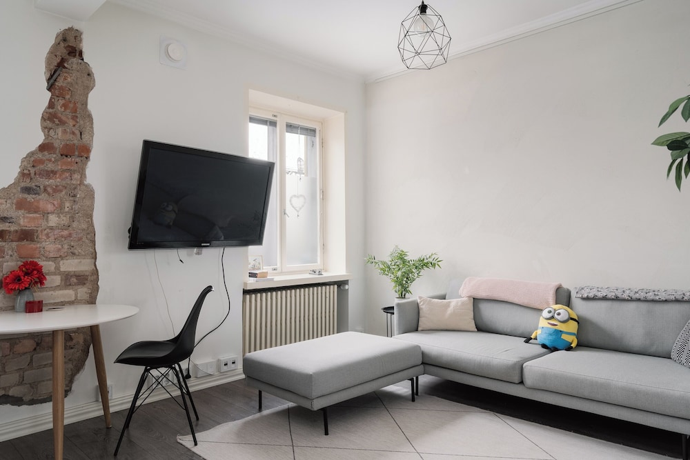 Renovated Top Floor Studio in Kallio