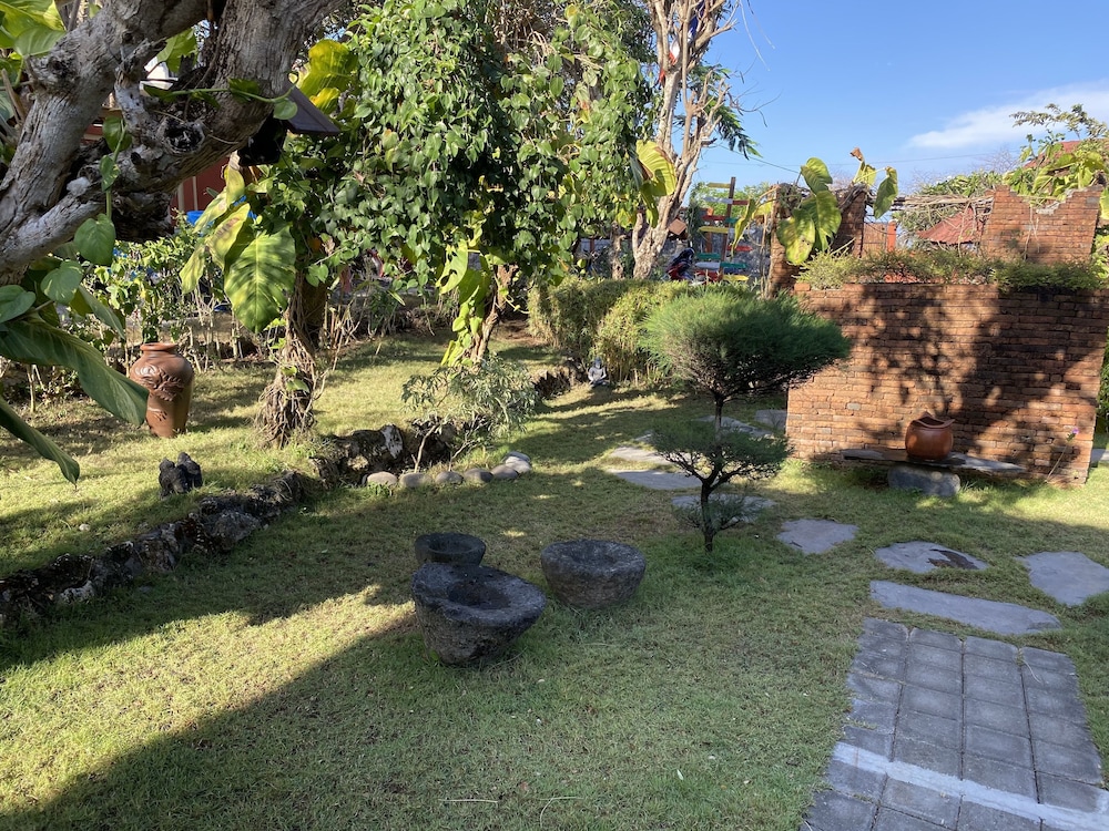 Villa Anjing 2