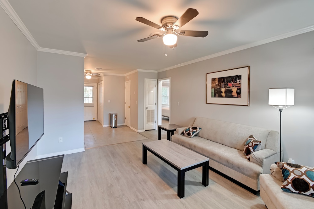 Hike & Explore: Cheraw Apt 7 Mi to Lake Juniper!