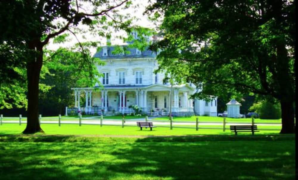 Marble Mansion Inn