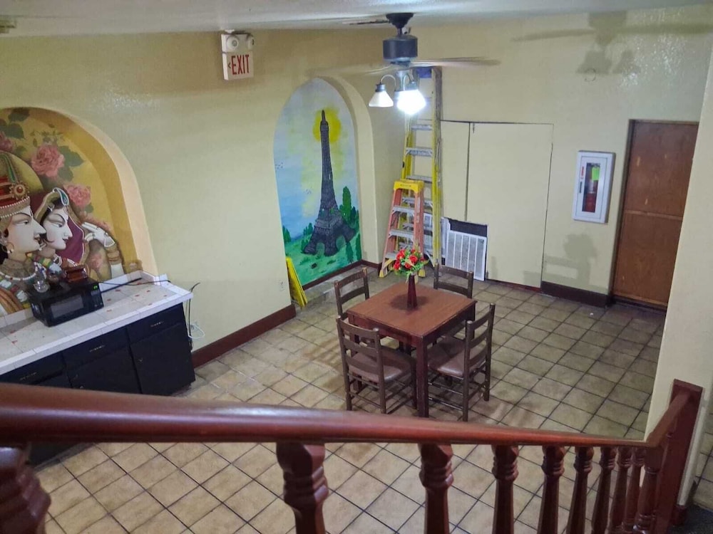 Hotel O Colonial Inn Brownsville Tx