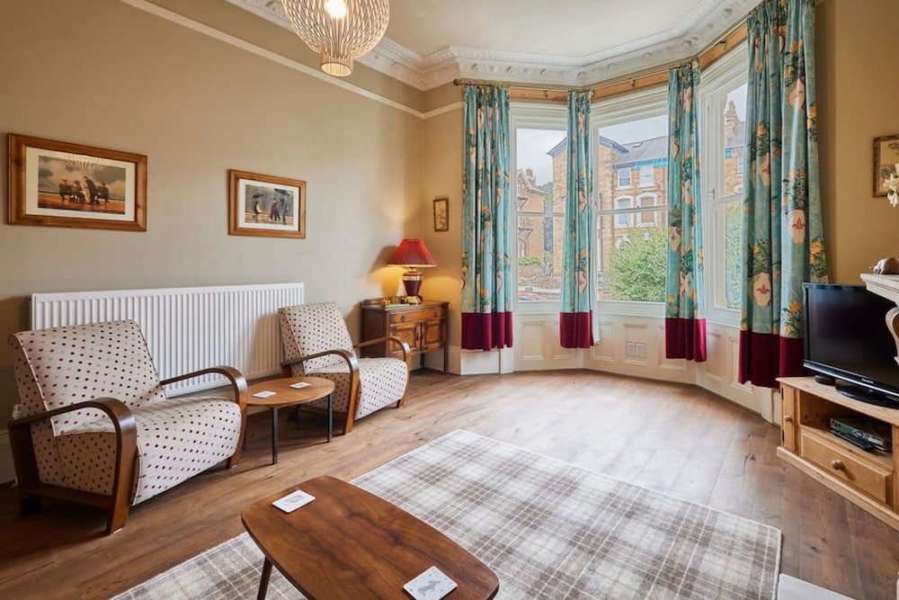Host Stay Westbourne Grove Apartment view 5