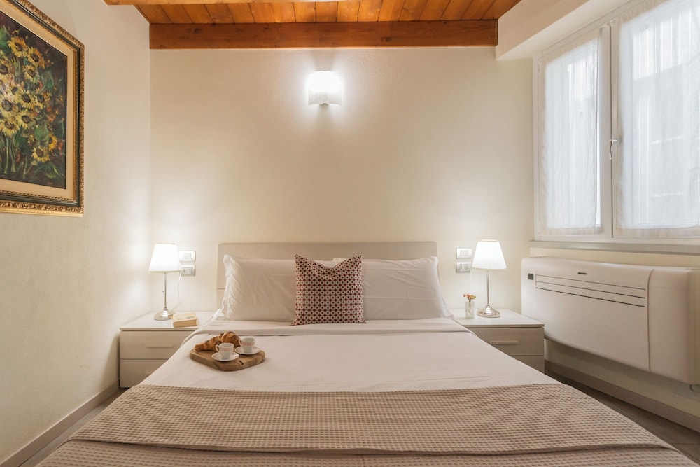 Domus in Como by Rent all Como