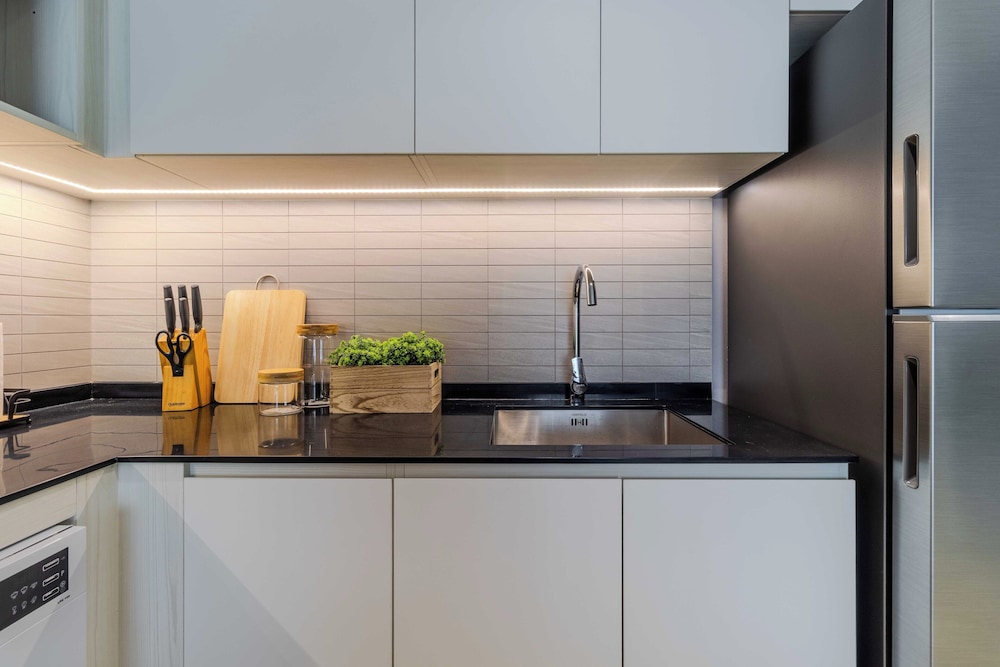 Brand new near Boat Avenue C250