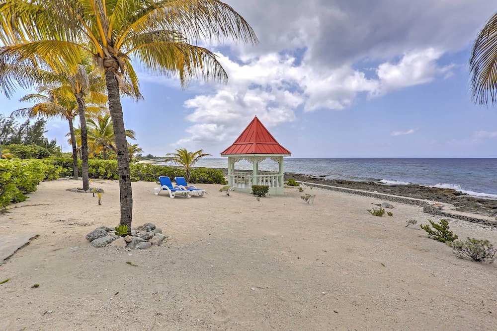 Lovely 'sea Dreams Villa' w/ Private Beach & Deck! - Photo 4