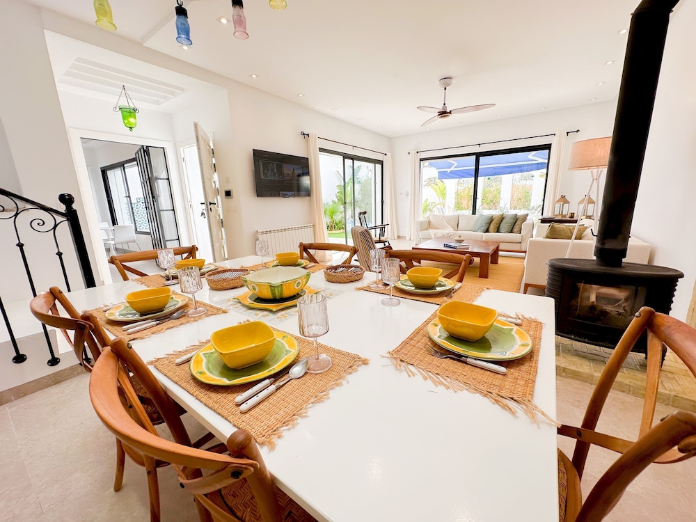 Villa Poseidon Piscine et Bord de mer Hammamet