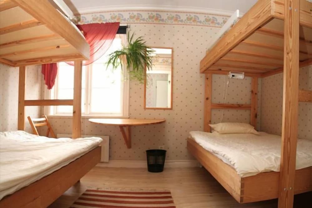 Gästgivars Vandrarhem i Järvsö - Hostel