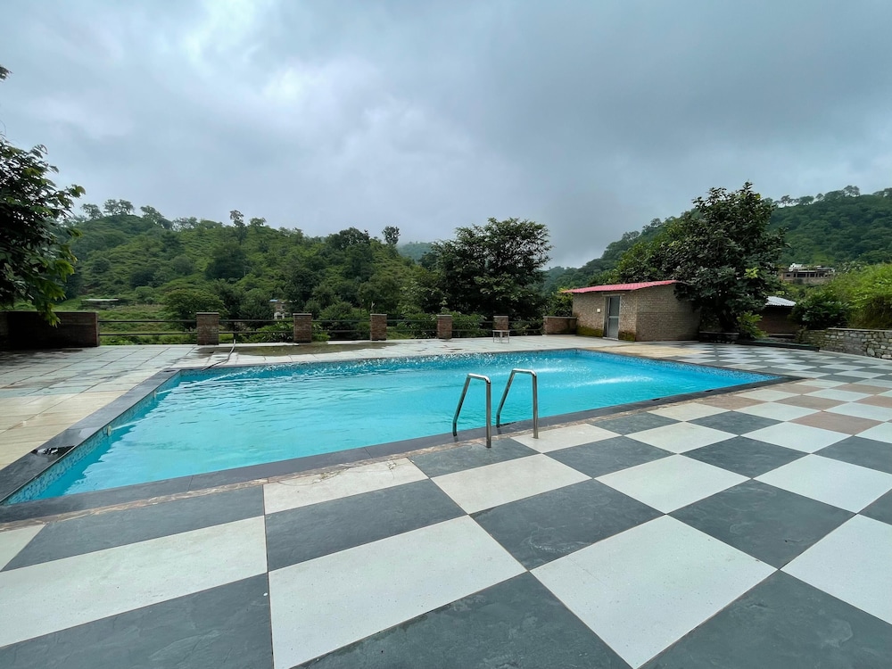 Amrai Valley Resort