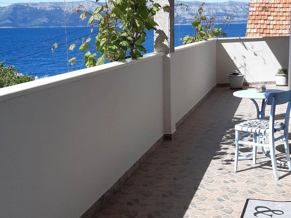 Apartments Cumbelic - One Bedroom Apartment With Balcony and Sea View A3 view 3