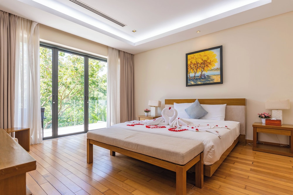 The Ocean Villa Da Nag By Abogo