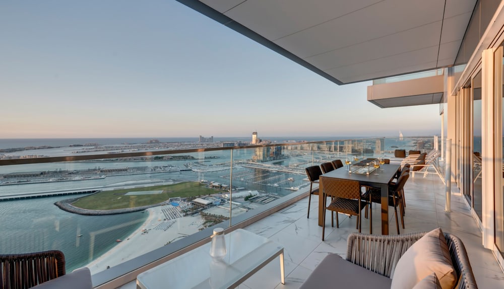 5B-1JBR-3703 by bnbme homes