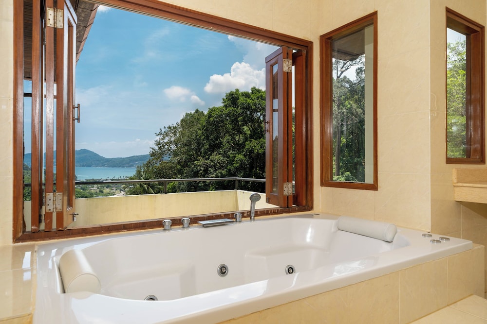 The Lanterns - 9 Bedroom - Sleeps 17 - Saundersfoot Village Centre