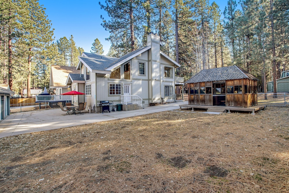 Summit Hideaway #445