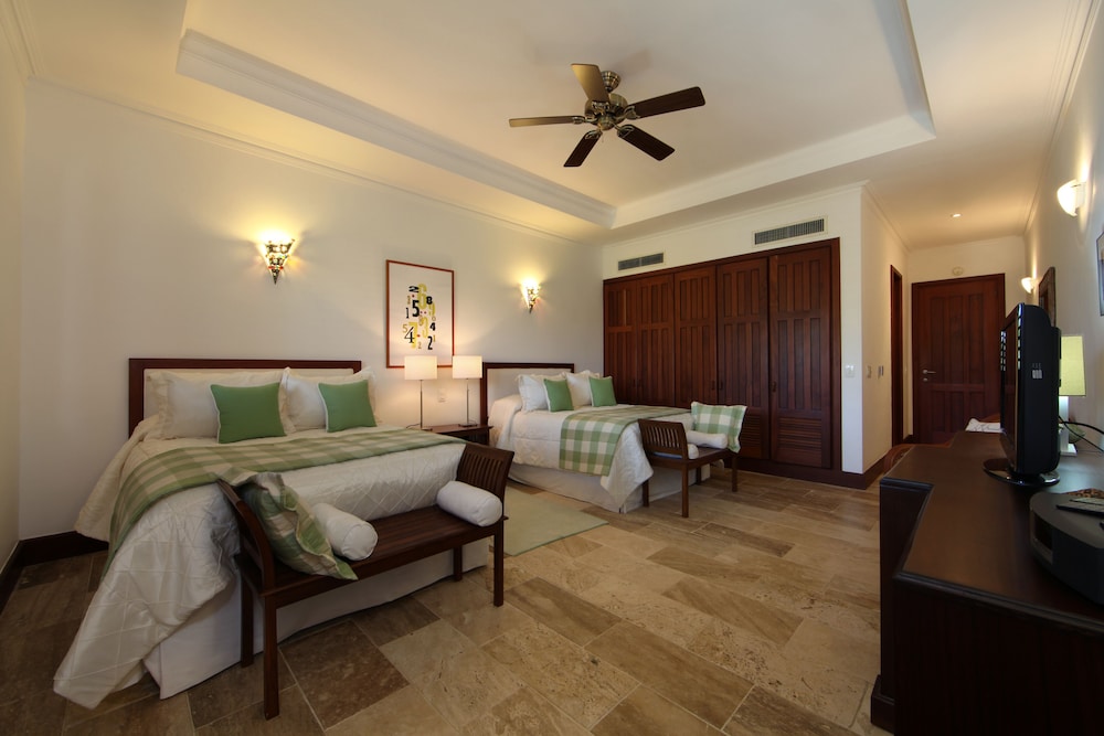 Gorgeous Villa at Casa de Campo view 3