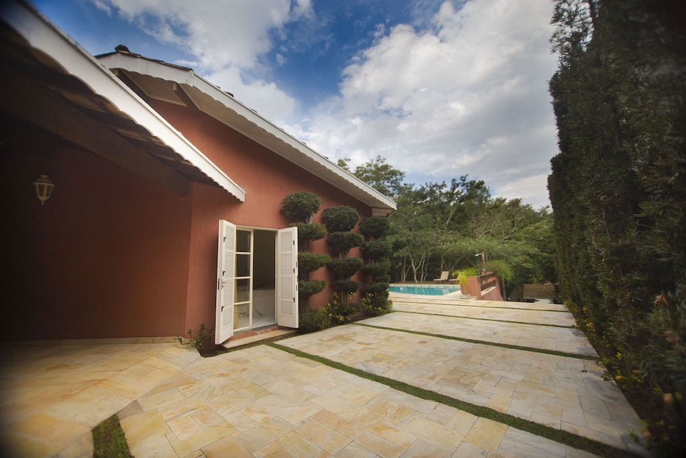 Casa de Campo com Acesso a Represa em Piracaia SP
