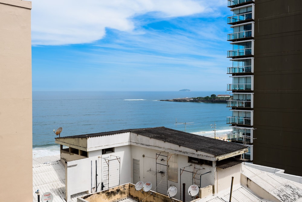 Apartamento A1206 - Omar do Rio