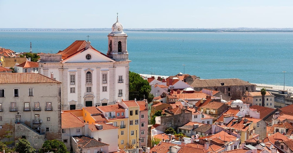 Modern Boutique Apartment in the Heart of Alfama