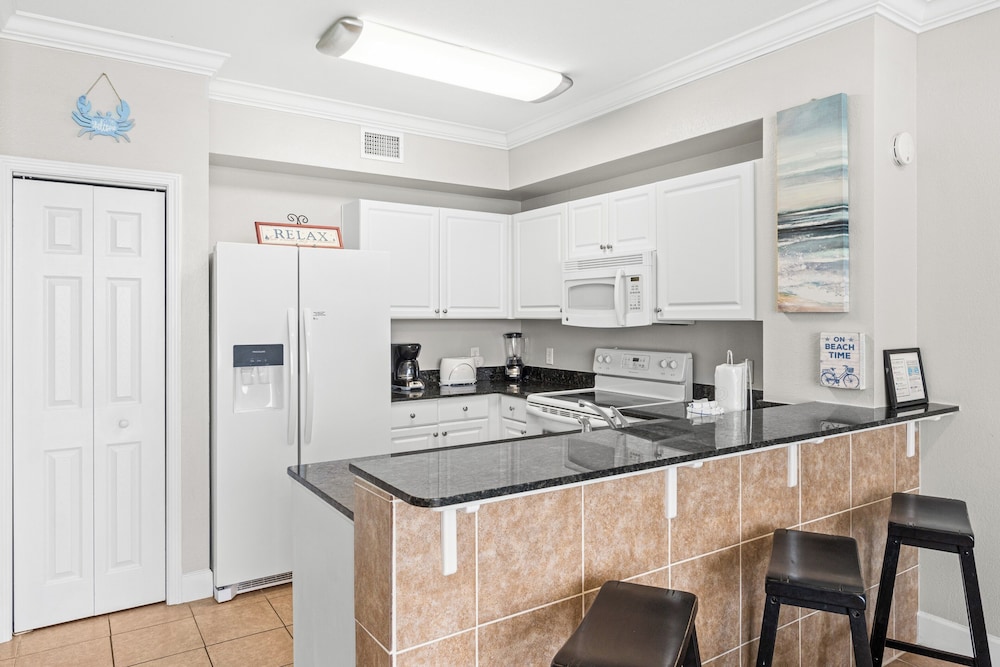 Tidewater by Book That Condo