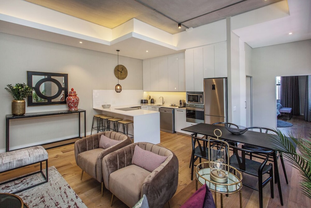 Docklands Deluxe Apartments by ITC Hospitality