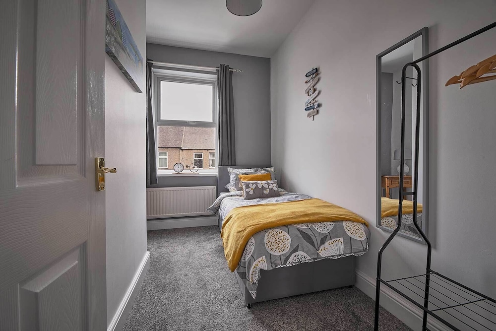Whitley Bay Vacations - Host Stay Skyview - Property Image 4