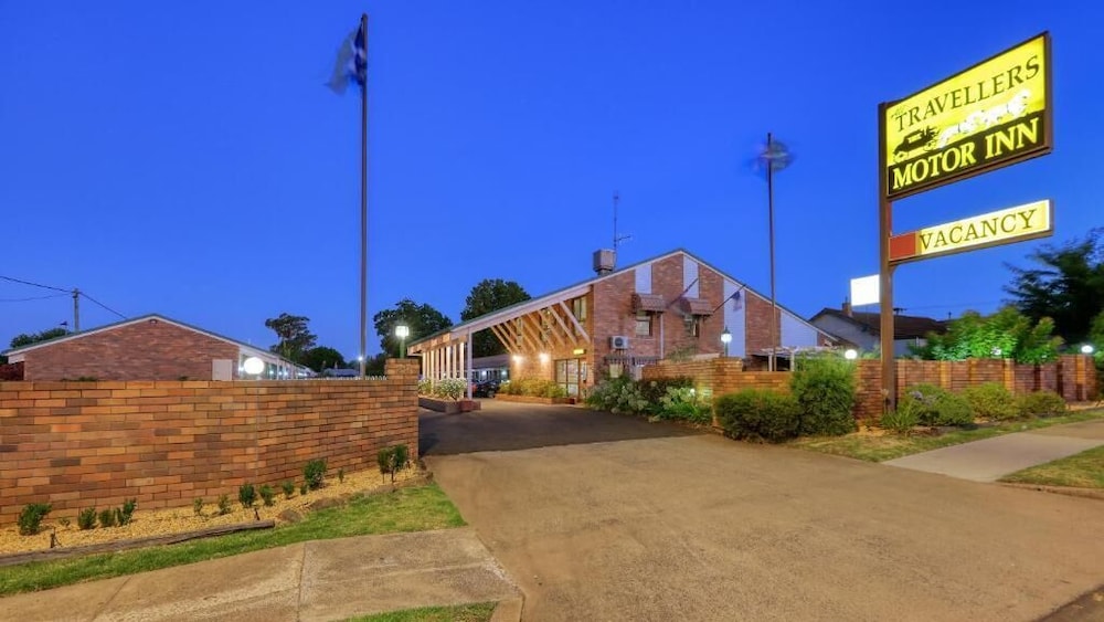 All Travellers Motor inn
