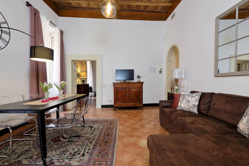 Bollo - WR Apartments