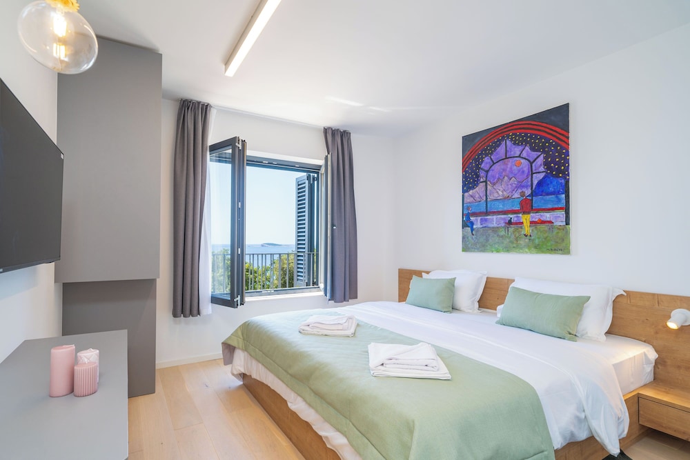 Soline Rocks Resort