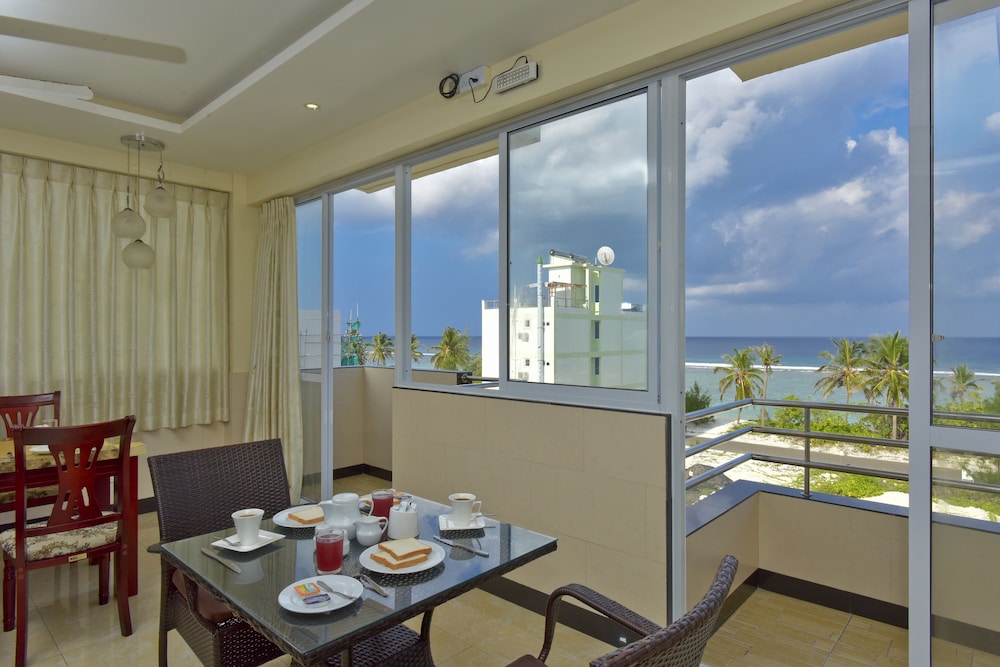 Crystal Beach Inn