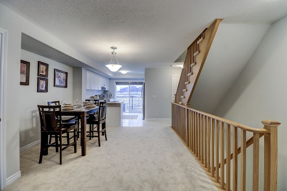 Oshawa Luxury
