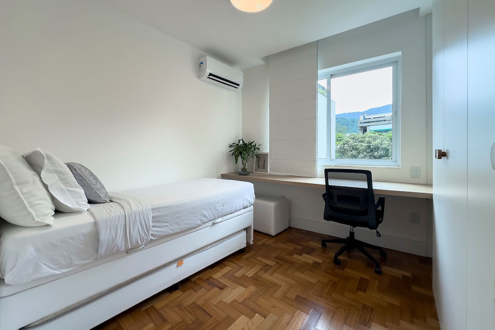 Leblon | 2 quartos, 5 min da Praia – por Casapē Rio