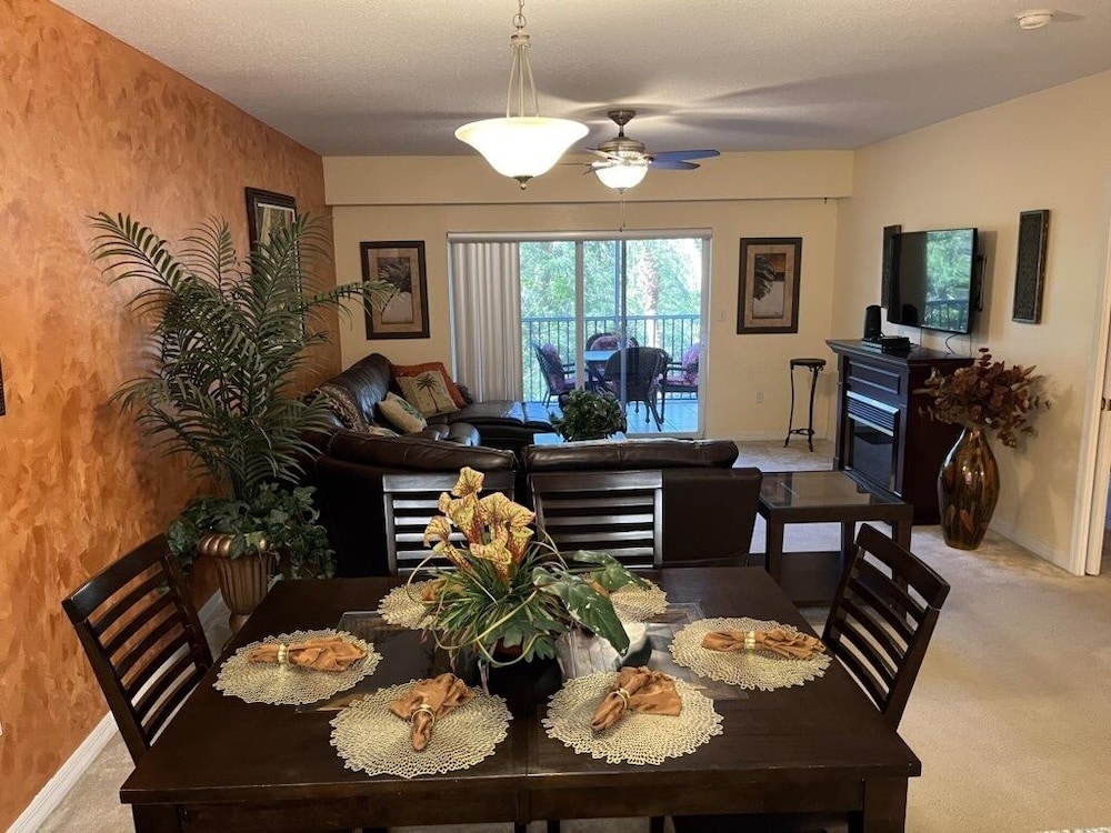 Kid Friendly Condo With Pool, Basketball, Bocce, Hot Tub, And More! 3 Bedroom Condo
